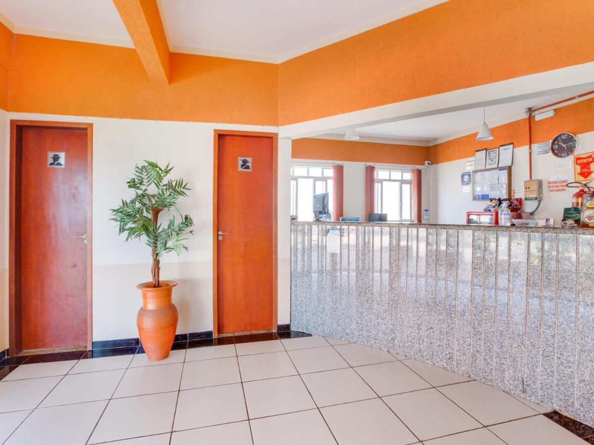 Fabiel Palace Hotel Cuiabá Exteriör bild